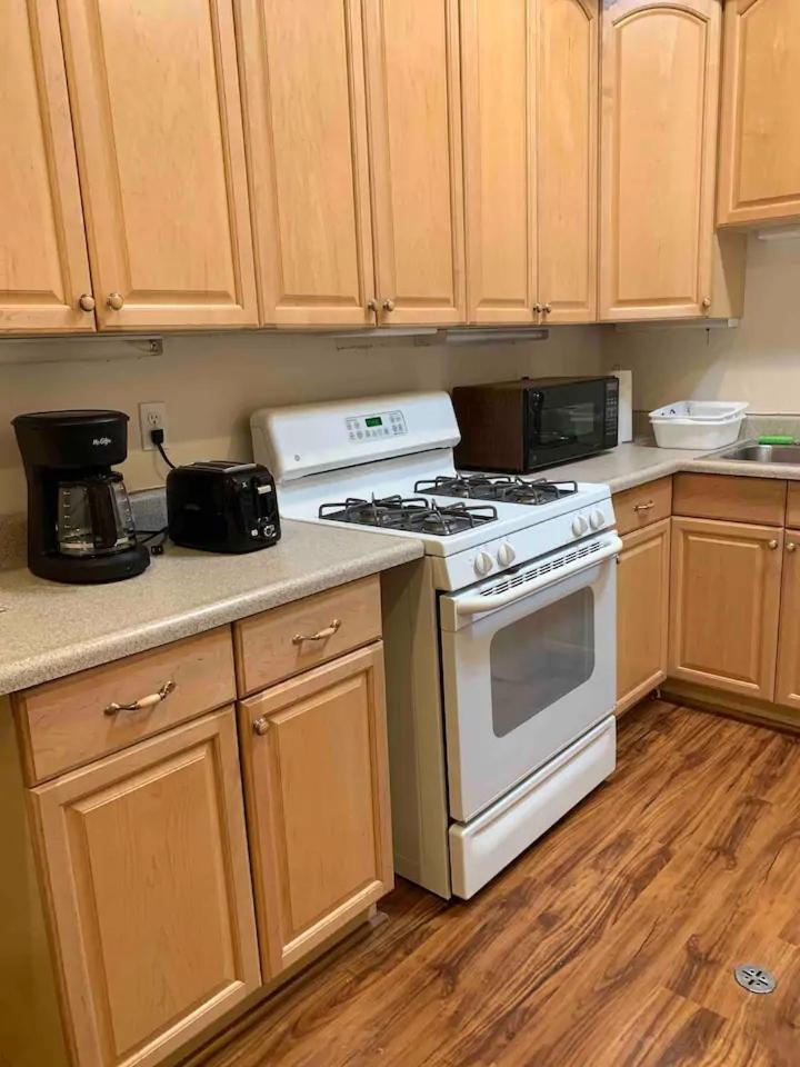 Spacious & Pet Friendly Oceanside Home 외부 사진