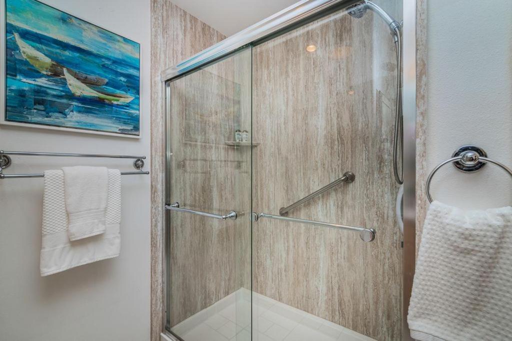 Spacious & Pet Friendly Oceanside Home 외부 사진