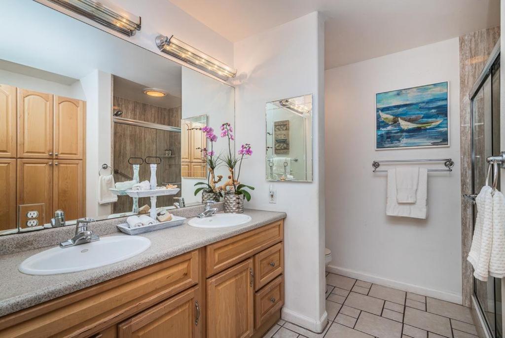 Spacious & Pet Friendly Oceanside Home 외부 사진